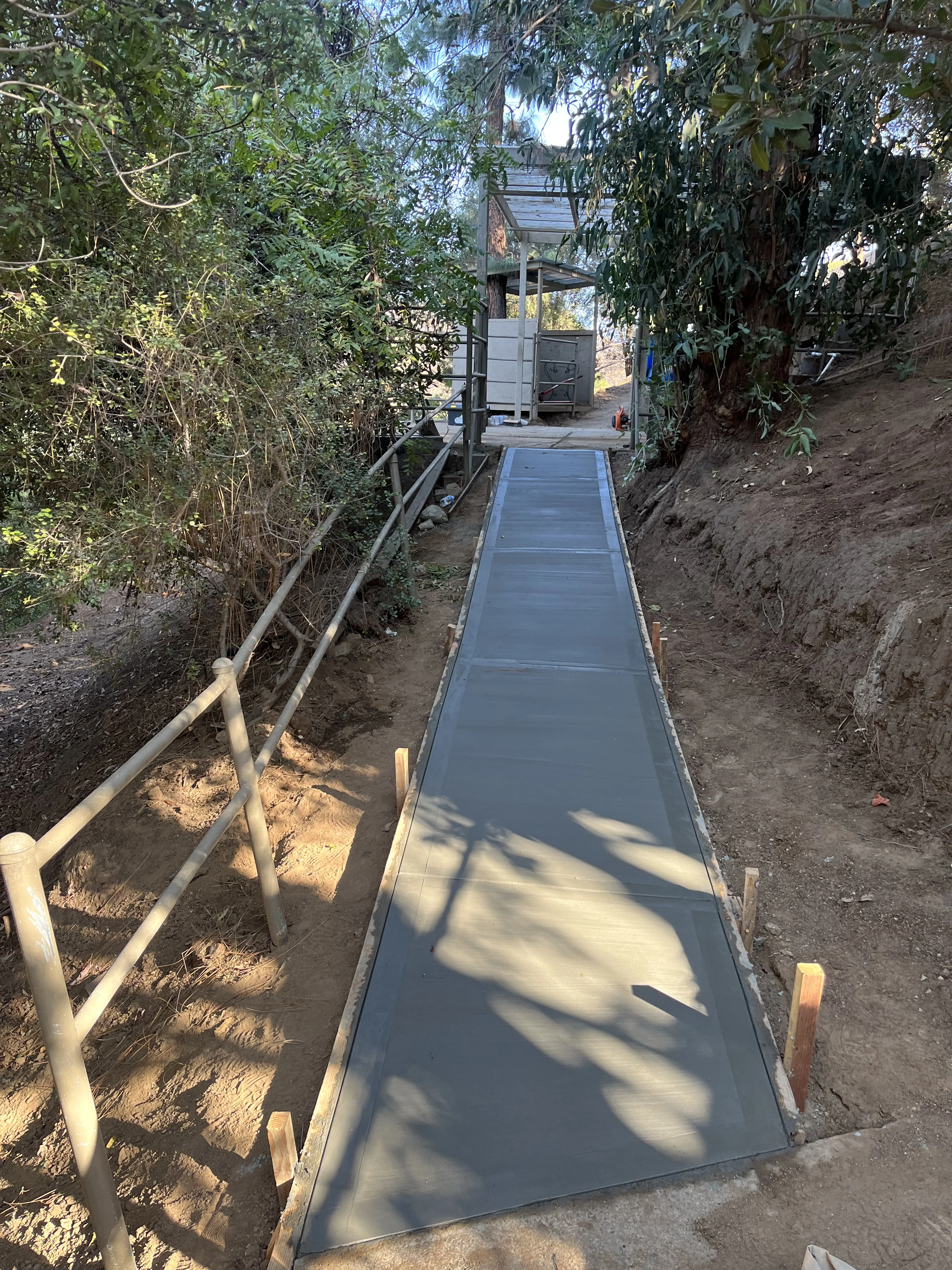 After photo of new concrete pathway installation in Lake Forest, CA by Lobato Landscaping